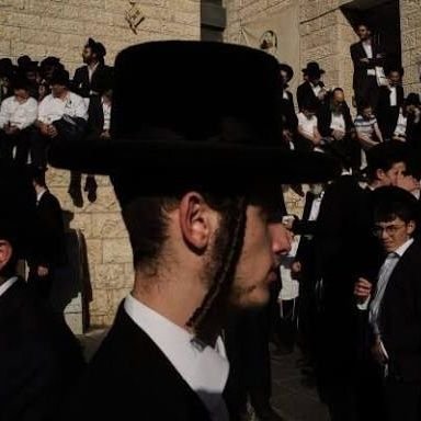 aaryanbishnoi24's profile picture. ya ghuas paak aj karam karo
aj karam kamaanda wela ae.