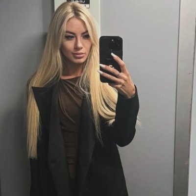 Sophia1985mz's profile picture. I’m into mountains, good meals, loyal dogs, and nights under the stars.
I read people well—truth and lies don’t escape me.
And yes, I stand by America firs