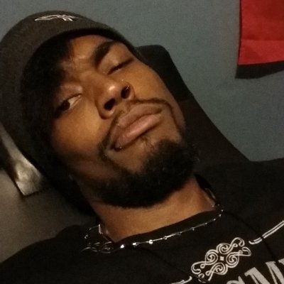 kenucoc's profile picture. Married, Author, Music and Sports Lover.