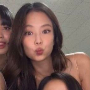 21sierza's profile picture. jhon jader duran