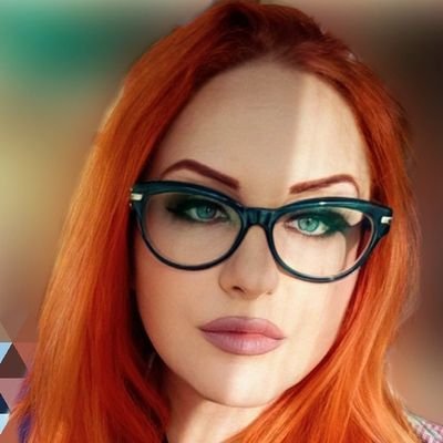 teskonaorznj's profile picture. Jel ti frka kad ti pridjem bliže?✨

ovi tvitovi su proizvod mog smisla za humor ako ne kapiraš onda si bez smisla ✨