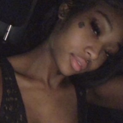 quarteneuf's profile picture. m