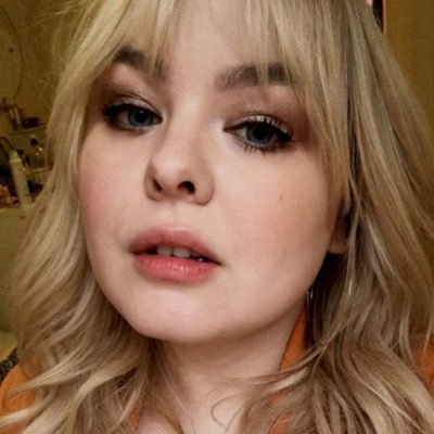 luvcoughlan's profile picture. 