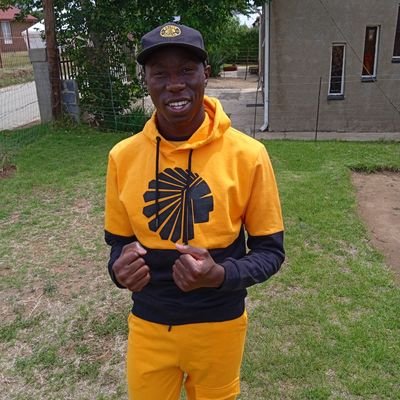 makhu34415's profile picture. I love soccer I am big fan of kazier chiefs FC