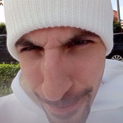 umbyalessioetzi's profile picture. Italiano,zona riservata obbiezioni