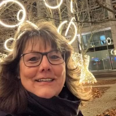 russbuss92's profile picture. Trump supporter🇺🇲🇺🇲🇺🇲