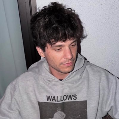 striptese's profile picture. love is a gun, i’ll bite the bullet