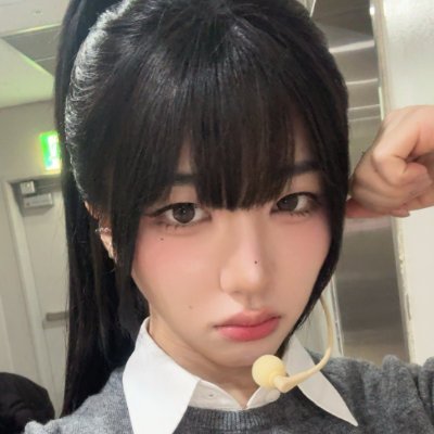 belrytz's profile picture. ults: skz(felix🐥),dremcatcher(dami🐼), itzy(ryujin🐵)

thai gls🌟
wav🐺
nwser🐥
onedoor🐟
plory🐱
neverland
evol🐵
ifory🦔
ourii🐰
luné👑
ALWAYS SEVEN♥️
🇧🇷