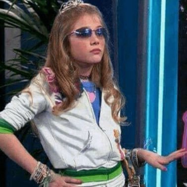 saralavergahow's profile picture. 𝐇𝐨𝐰𝐚𝐫𝐝’𝐬 𝐥𝐨𝐭 𝐨𝐟 𝐭𝐡𝐢𝐧𝐤𝐬. Agüita de coco for me pls 🥥🌴🪸