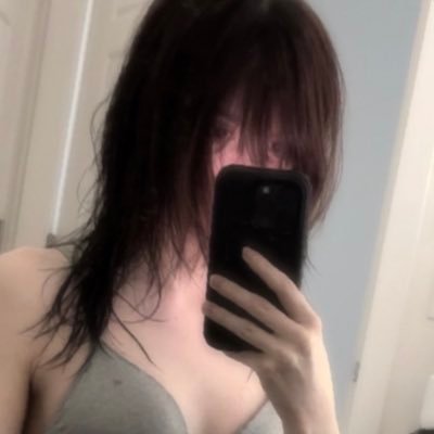 normieguybah's profile picture. oh hello || professional leon kennedy body pillow haver || I know secrets about the universe || main: @magicalgirlbuny
