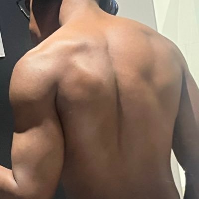 himbo_len158's profile picture. 