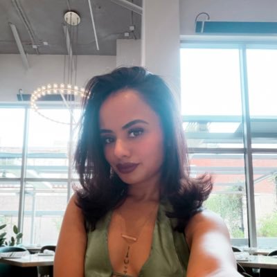 iulaiii's profile picture. 