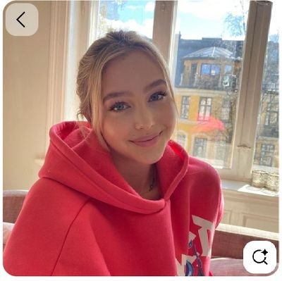 VenueLisa89687's profile picture. Little content creator 
please follow and respond to my message