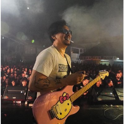 fafufefofifi's profile picture. 