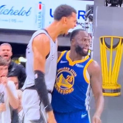 BBeltics's profile picture. if your aunt had a dick she’d be your uncle #Colts #Celtics #FcBarcelona