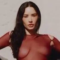 istnothatdeep's profile picture. 