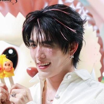 littlemoonp1_x's profile picture. living on the moon🌙 ⊹ ࣪ ˖ fan acc : k-pop & BL fan ᡣ𐭩 mostly─🦊🍓 #thomaskong and #smartboom ‧₊ ᵎᵎ 🐕🐈‍⬛ ⋅ ˚✮

𝑨𝒖𝒓𝒂𝒍𝒊𝒔 4ever🩵✨️ೀ