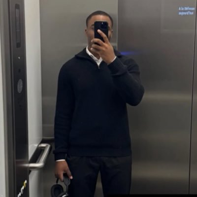 zangeets's profile picture. 