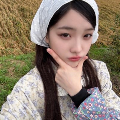 irobbox's profile picture. • ° gllit ° • 💓-04.02.2008