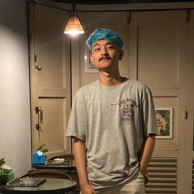 Baseesilver's profile picture. be better than yesterday•