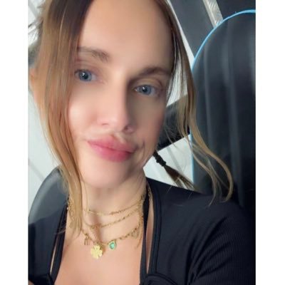 linacfc79's profile picture. New Account, other account hacked. Swedish. Essex. Tired. Chelsea FC