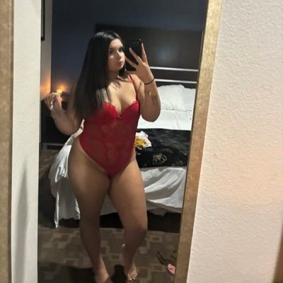 misscris77's profile picture. ur fav 20yo Latina🇲🇽 it's here https://t.co/onbbt0683S
