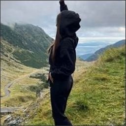 oupidie16221's profile picture. 