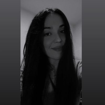 morerag__'s profile picture. Per aspera ad astra 💚