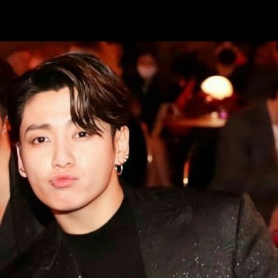 7OnlyKnows's profile picture. Responsibility makes you mature not age. set limits, not everyone deserves your vibe. Be yourself, love yourself, trust yourself. 💜MG💯AMF🔥BTS🫰🏻