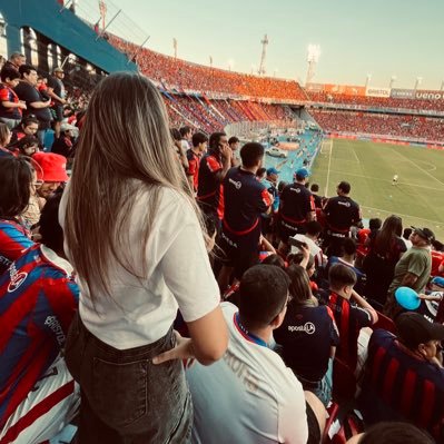 Tam_benitez's profile picture. 💙❤️