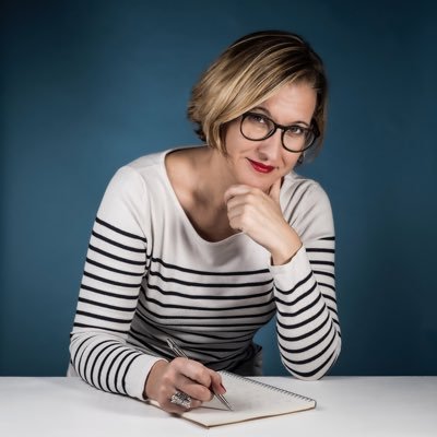 APonsonnet's profile picture. Autrice, formatrice en #orthographe & chroniqueuse #illettrisme #quizortho #simpliGRAM #languefrançaise #grammaire #LaDictéeCoquine