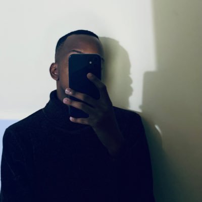 efe_loi's profile picture. 