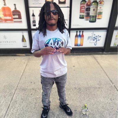 DT_CEOO's profile picture. Co Founder Of DreamTeam ✨ Come Take This Journey With Me🙏🏽New Drops , Content, Accessories , Giveaways Daily ‼️ 🗣️