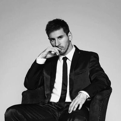 helmitamam64782's profile picture. 