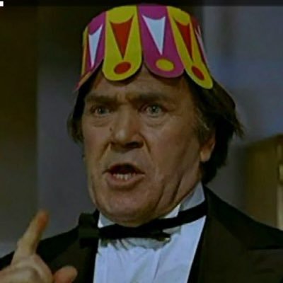 IainLew42742698's profile picture. never heard of him,eye rolling wife,simple life🚜