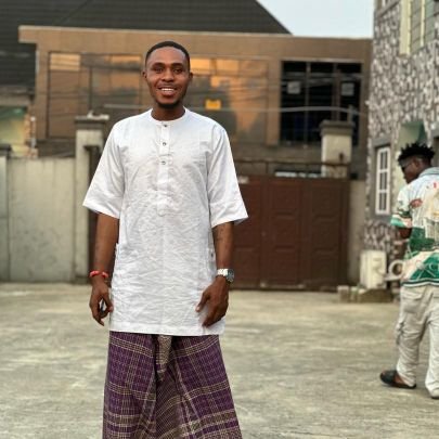 greedyluis55615's profile picture. 