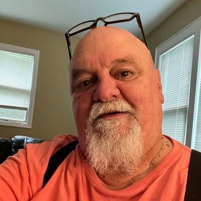 Jax3153's profile picture. I tweet, than delete