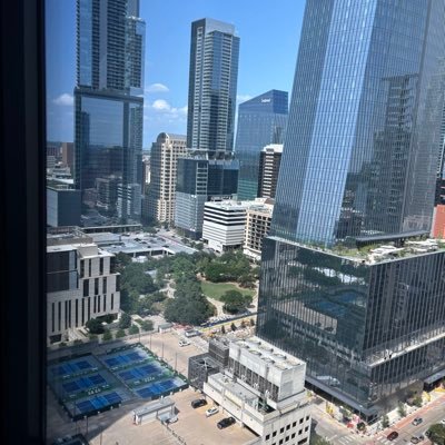 orlando00319443's profile picture. Slat