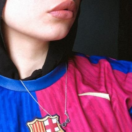 farahjamal18x's profile picture. medical student 🫀