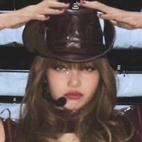 angelisapinks_'s profile picture. Enculada con Lisa, no importa cuando leas esto. // I will see you cuñana // OT4