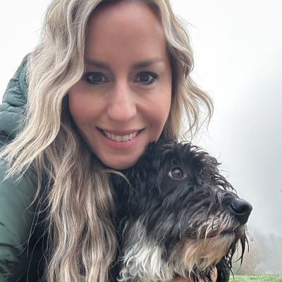 AnnieDavidson's profile picture. 💍 Wife & Mama of 2 | 🏠 Dabble in design (AD Designs)| 🎶 Music lover | 🍷 Wine lover | 🌱 Plant parent | 🐆 Leopard is my favorite color | Grace & grit