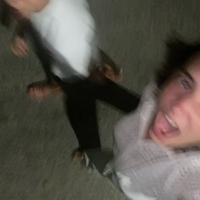 ZojaKartus's profile picture. 