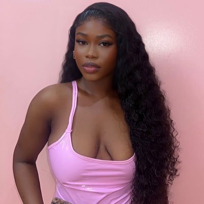 Amina__OD's profile picture. Muslimah , Wig vendor/hairstylist , witch .