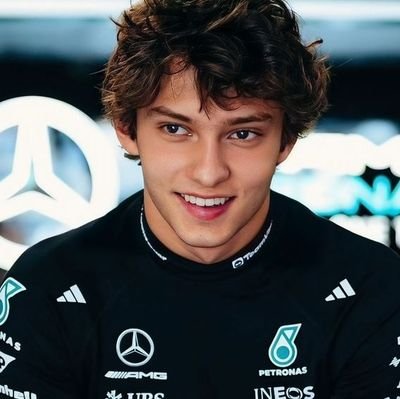 eusouaully's profile picture. Quase enf, neurodivergente & colecionadora de cacarecos