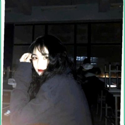 LaureMoses26364's profile picture. 