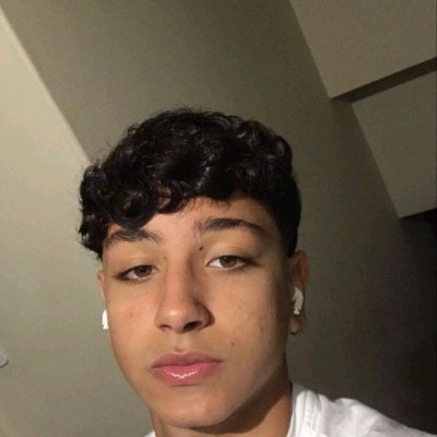 AlaricChudaiX9's profile picture. New model page, hi friends 👋💙 https://t.co/vvoXojhpes
A father a Son ❤️| fitness addict |Beauty & Brains!|