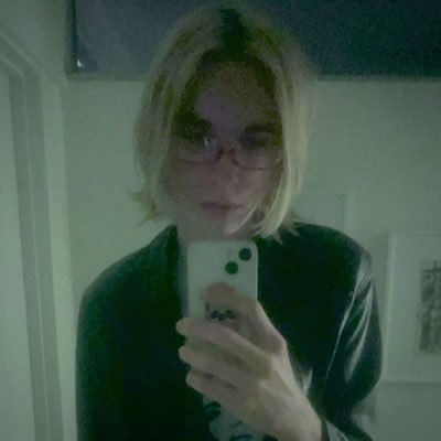 itsshedim's profile picture. ☆ 🖇️ 𖥻 ＜꒱