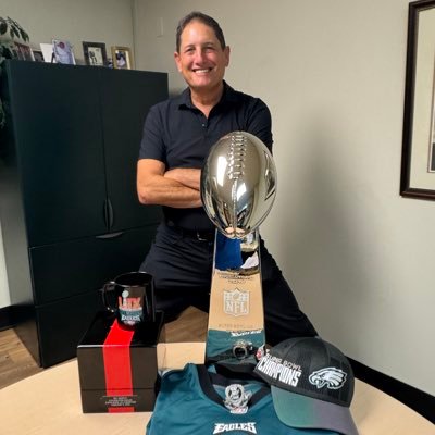 Donnygloves's profile picture. Husband, Dad, Esq, Philly 4 Sport Fan!! Caring for others key to life! USA! Stand up to Hate! #SlavaUkraini #BlueWave