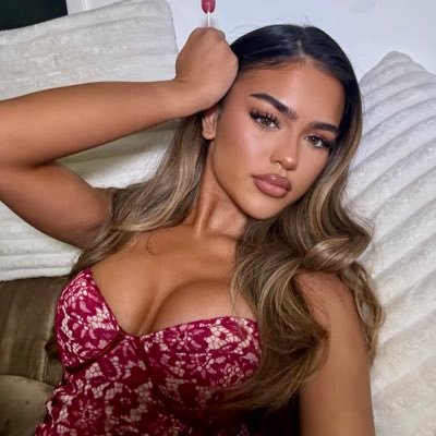 BrzyBttrfly's profile picture. 