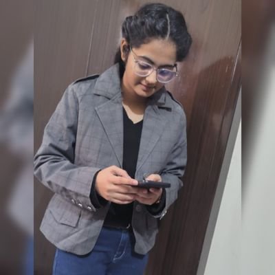 kanu_didwania's profile picture. 21 || 
Focus on improving yourself, not proving yourself.